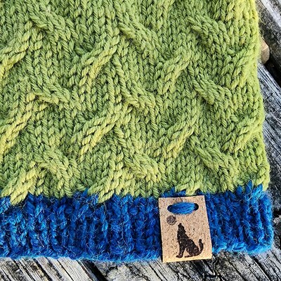 Green knitted scarf; scarf for women; designer cowl; woolen hand knitted cowl scarf; women's snood with cable pattern - image3